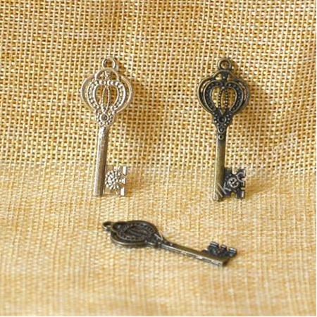 Antik anahtar modelleri 7 adet (HMM-217 )